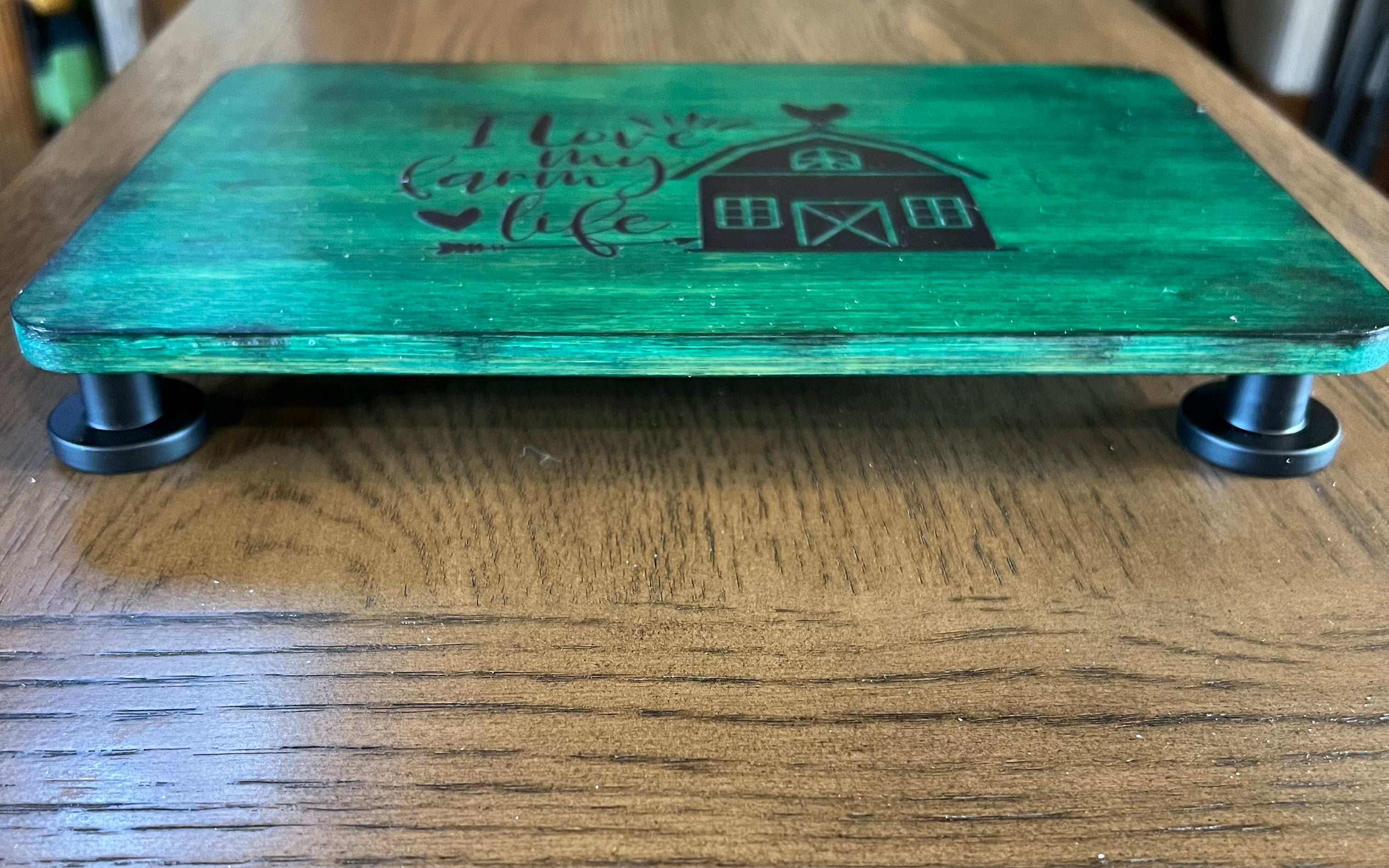 Wooden Riser " I love my farm life "
